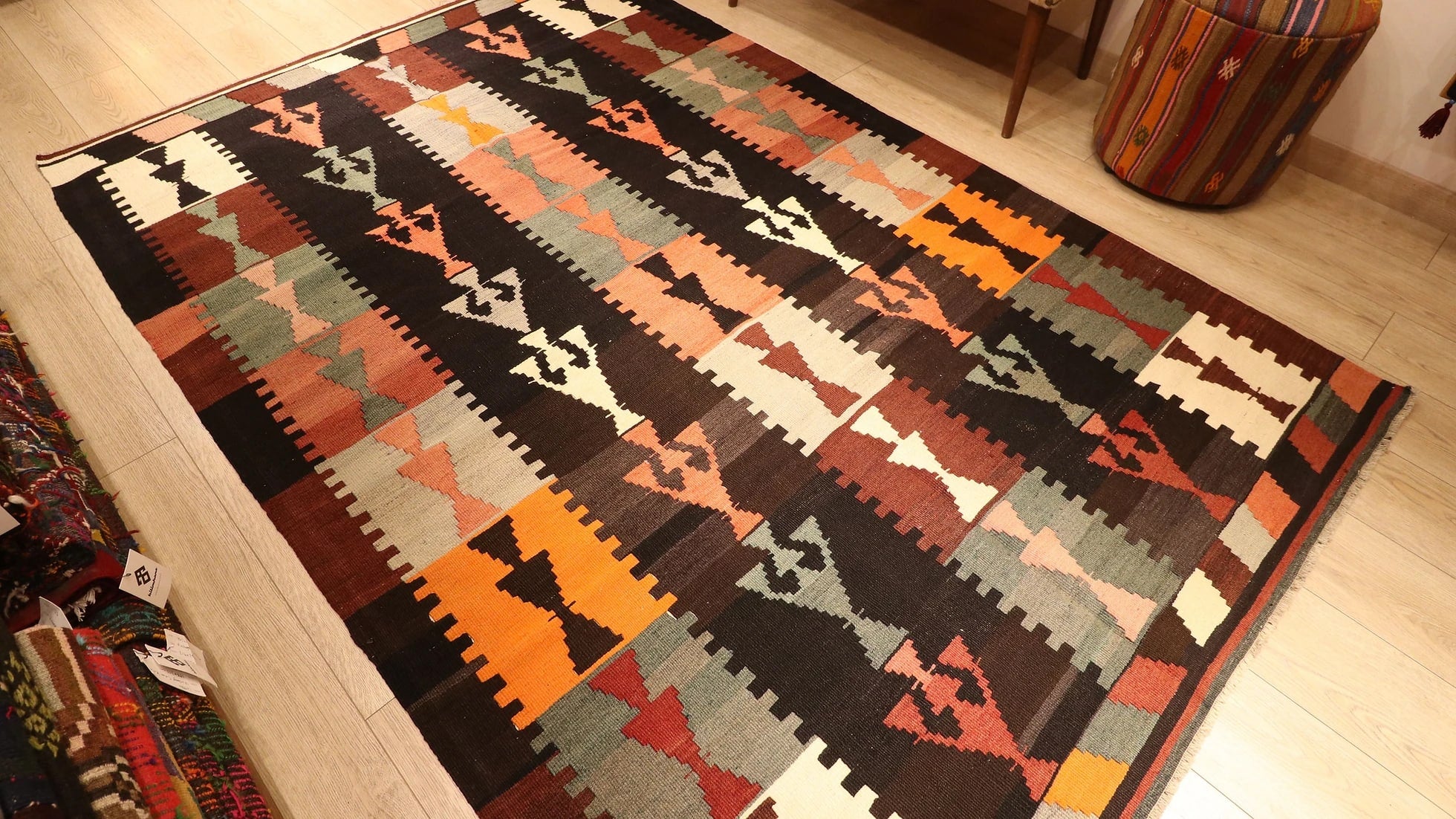 Vintage handwoven farmhouse rug from Turkey in country and Texas style