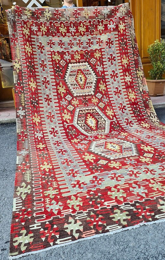 world-renowned Oushak Esme oriental flat-woven rug from Turkey handpicked meticulously by Kilim Couture New York rug gallery