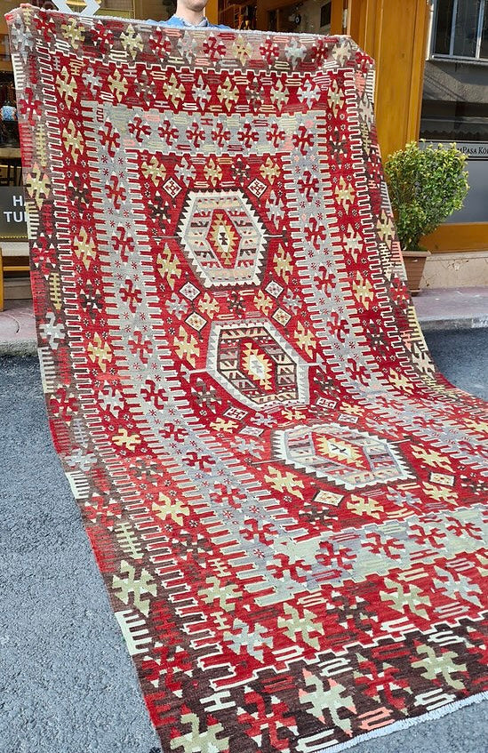 world-renowned Oushak Esme oriental flat-woven rug from Turkey handpicked meticulously by Kilim Couture New York rug gallery