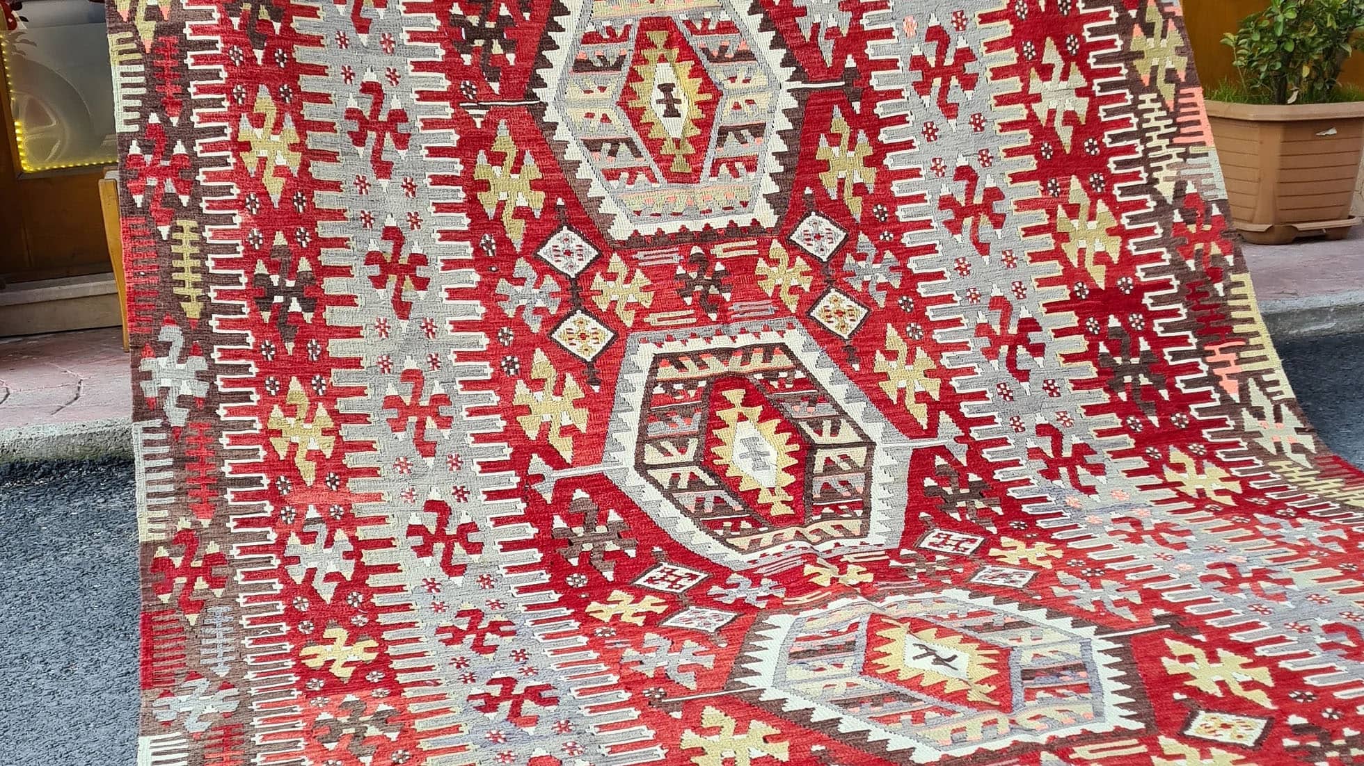 world-renowned Oushak Esme oriental flat-woven rug from Turkey handpicked meticulously by Kilim Couture New York rug gallery