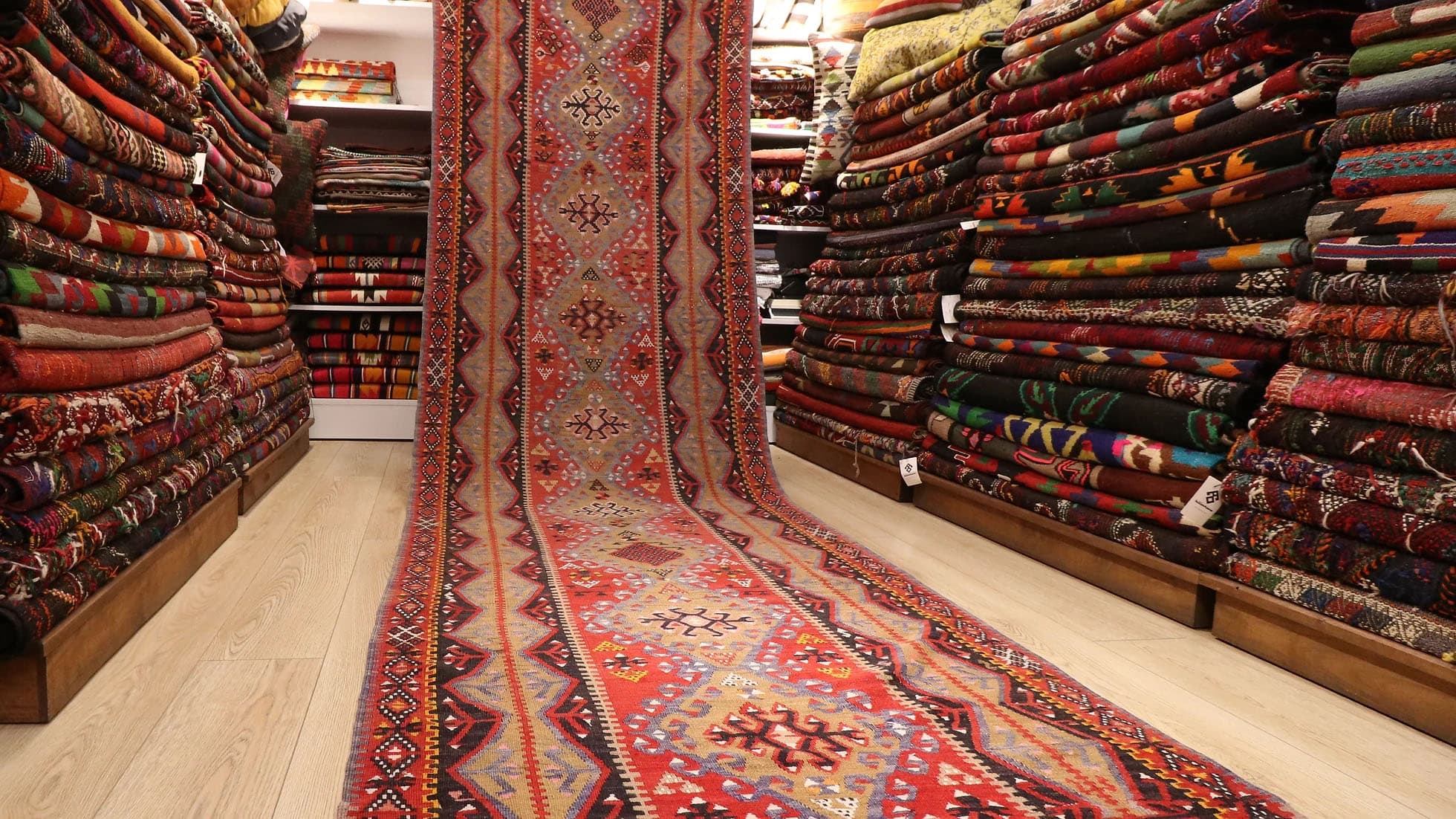 Vintage Handwoven Oriental Oushak Esme Rug in Rustic Earth Hues and Medallions