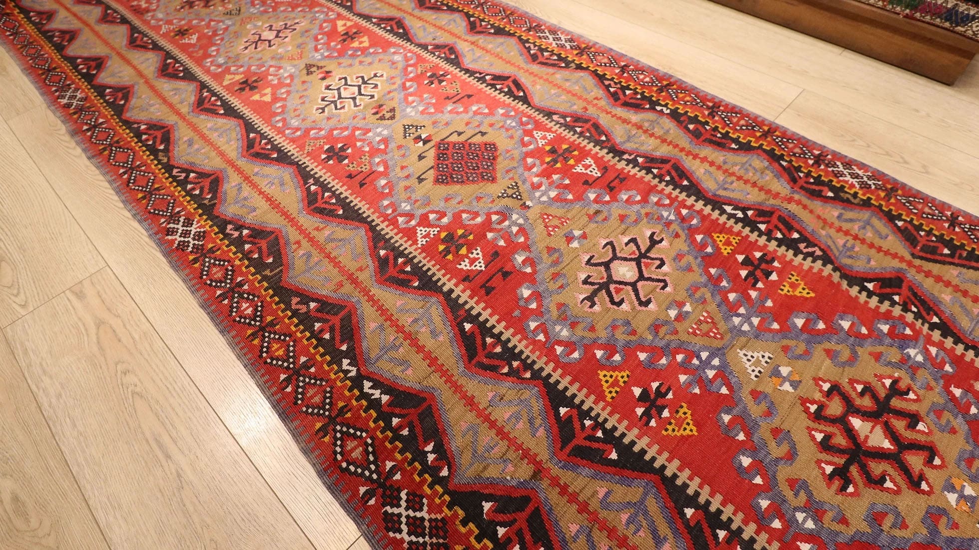 Vintage Handwoven Oriental Oushak Esme Rug in Rustic Earth Hues and Medallions
