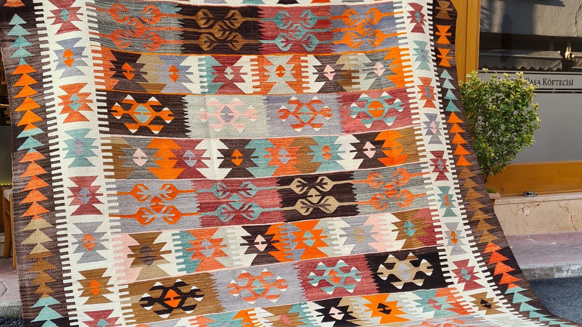 Vintage Handwoven Wool Turkish Rustic Kilim Rug for Large Area