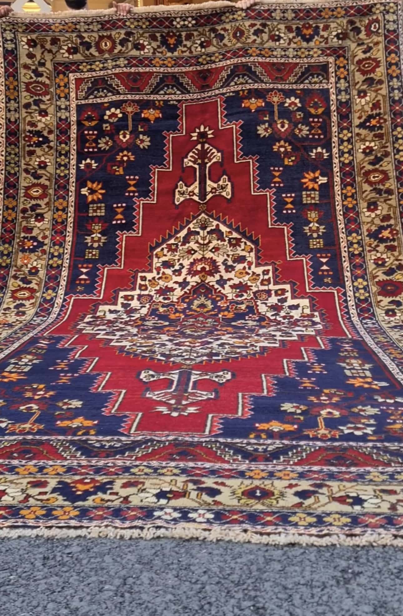Vintage Turkish Handwoven Carpet with Medallion and Floral Patterns 1960s