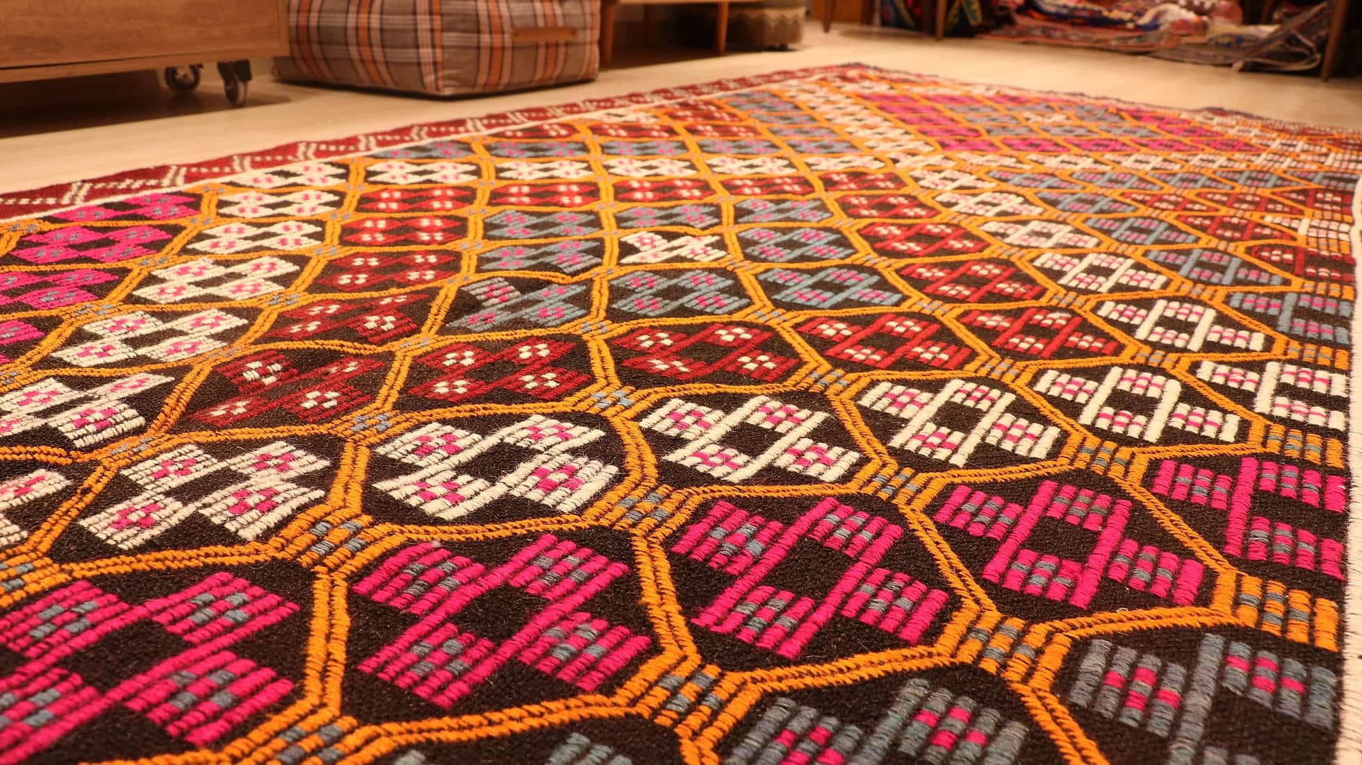 Details of Manisa Diamond Cecim Kilim Runner in Fuchsia, Tangerine, Burgundy