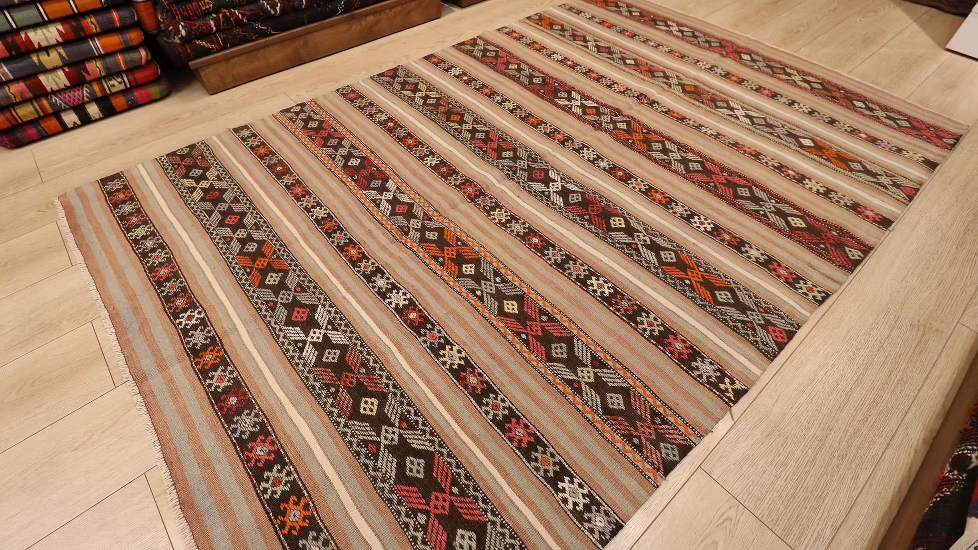 Kilim Couture’s Vintage Turkish Mid-Century Kilim blends historic motifs with a modern aesthetic, perfect for any NYC apartment interior design.