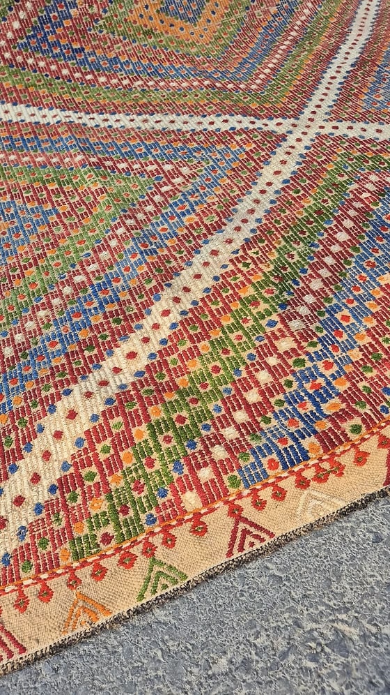 Mid-century Turkish Soumak rug with textured embroidery, ideal for modern, bohemian, and farmhouse interiors.