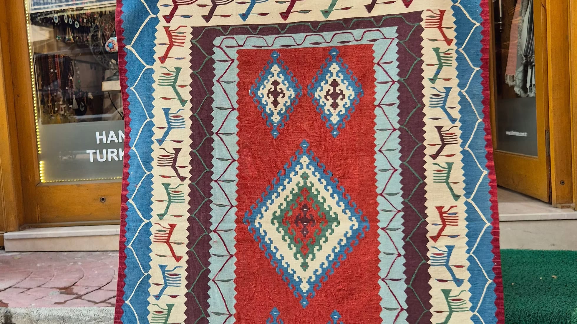 Decorative Turkish tradiitonal rug with geometric patterns