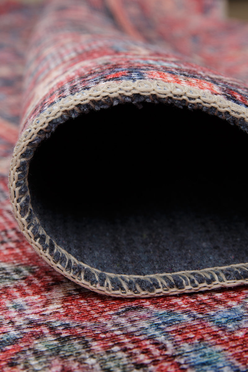 The Spotlight – 5x8 Turkish Rug