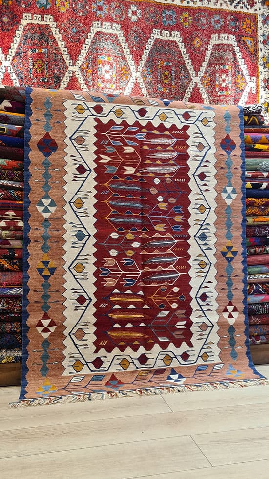 Vintage Oushak Rug from Usak, Turkey – Soft Color Flat-Weave for Living Room or Bedroom