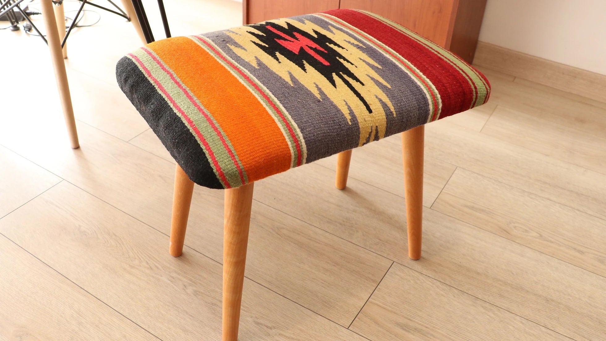 upholstered bench made of handwoven wool flat-weave Turkish rug