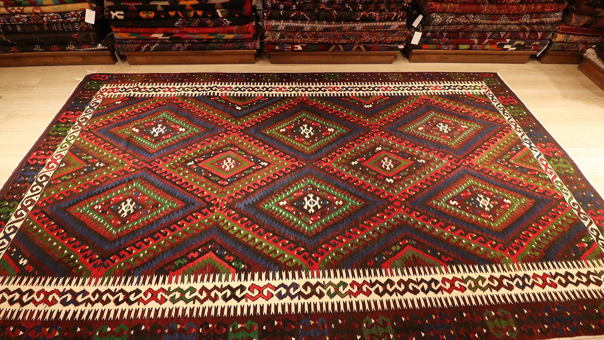 vintage oriental flat-weave rug in rustic rones