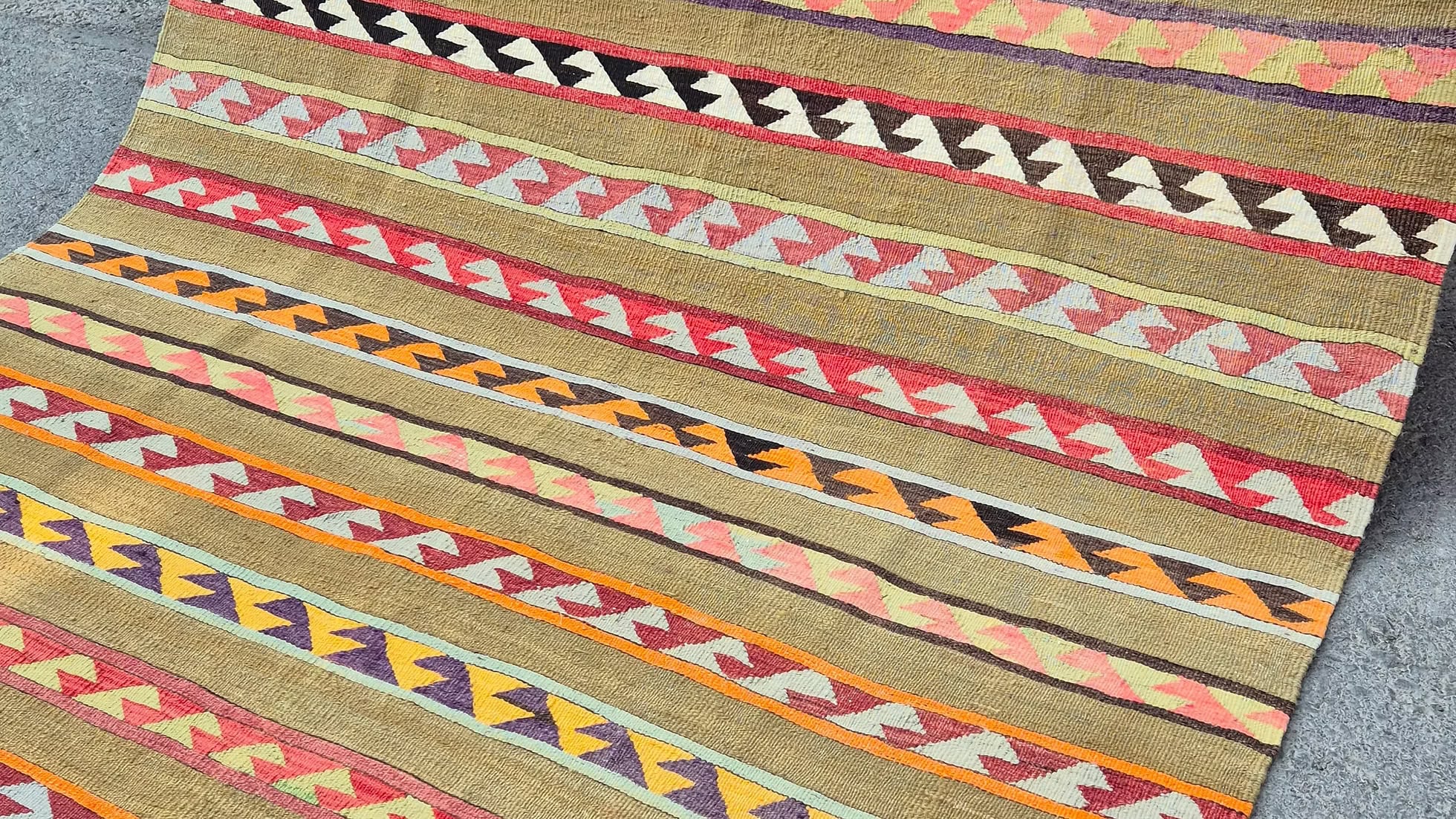 Nomadic Turkish kilim rug, handwoven in wool—ideal for modern organic living rooms, bohemian, rustic, or transitional interiors